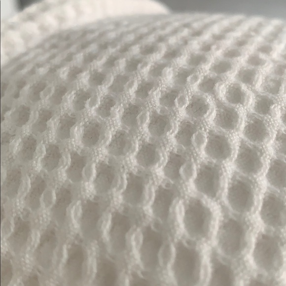 Meet your Posher, Ng - Picture 2 of 2